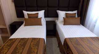 Гостиница Zara Адлер Двухместный номер с 1 кроватью или 2 отдельными кроватями-2