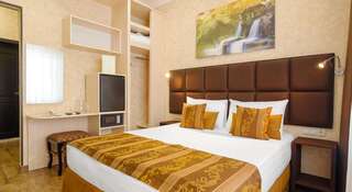 Гостиница Zara Адлер Стандартный двухместный номер с 1 кроватью или 2 отдельными кроватями и балконом-17