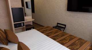 Гостиница Zara Адлер Двухместный номер с 1 кроватью или 2 отдельными кроватями-3